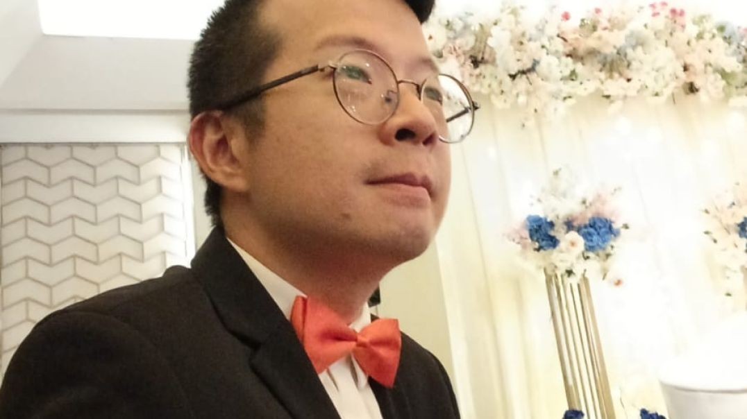 Quarter Life Crisis: "Curhat Doank, Solusi Donk"